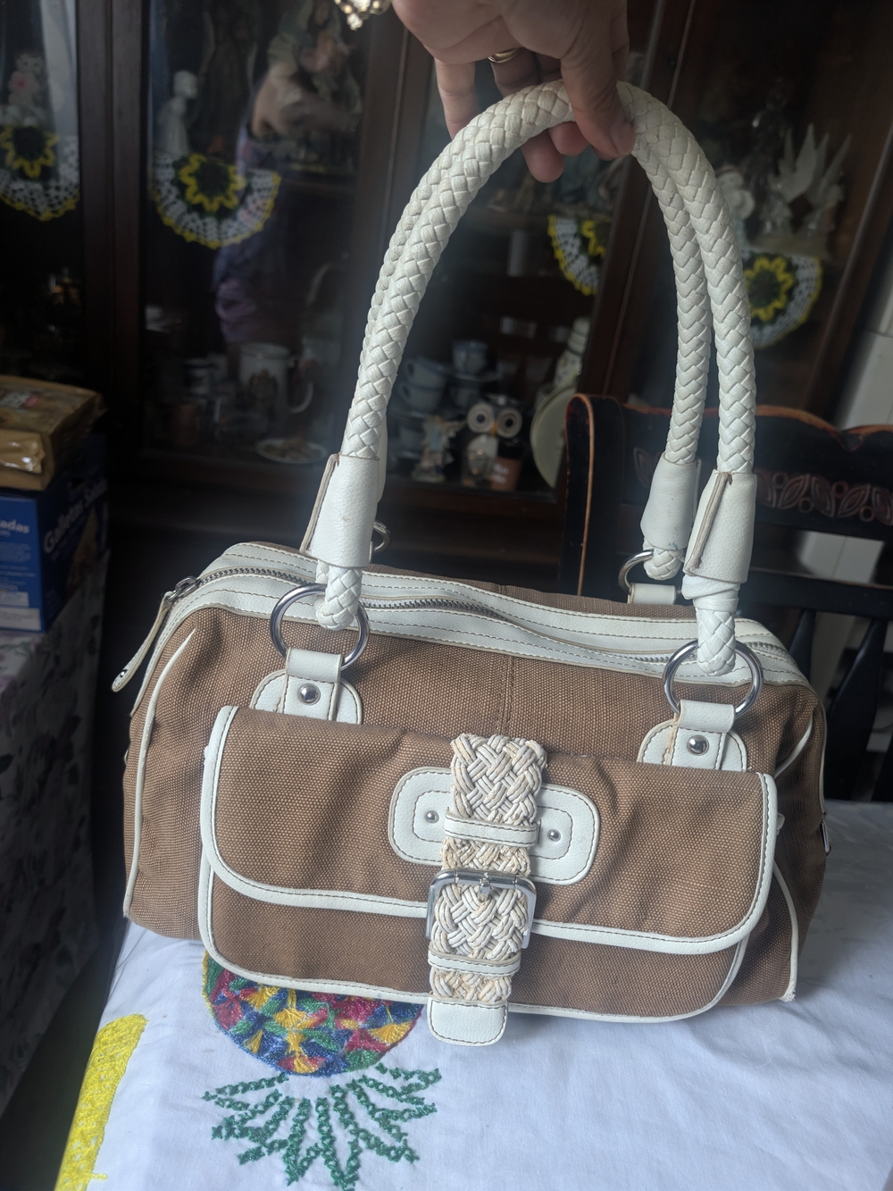 Rafe Women’s Tan and White Braided Handle Shoulder Bag